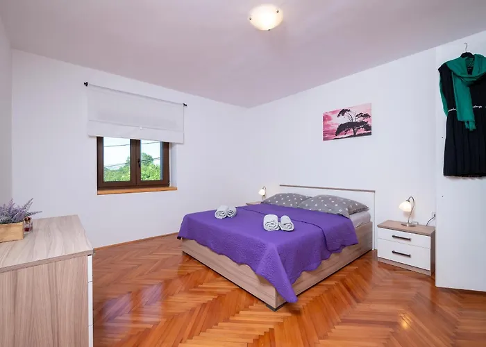 Apartament 21 *