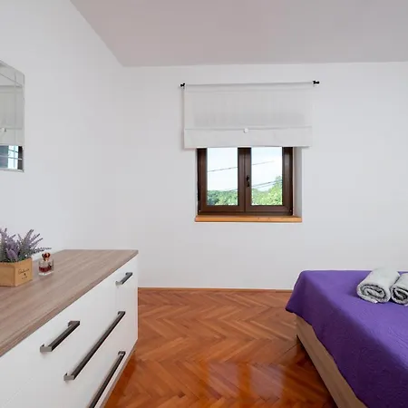 Nice Apartment In Pula