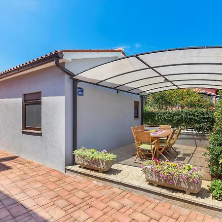 Apartment Pula 21 * Pula