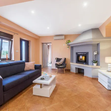 Nice Apartment In Pula Apartment Pula