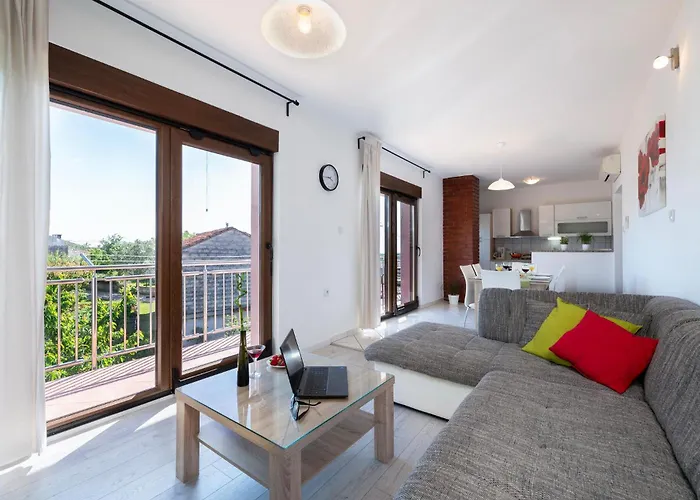 Apartman Apartment Pula 21 *