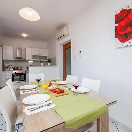 Apartamento Pula 21